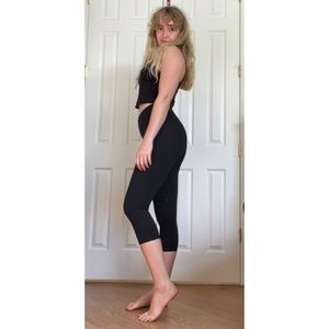 Fabletics Crop Leggings